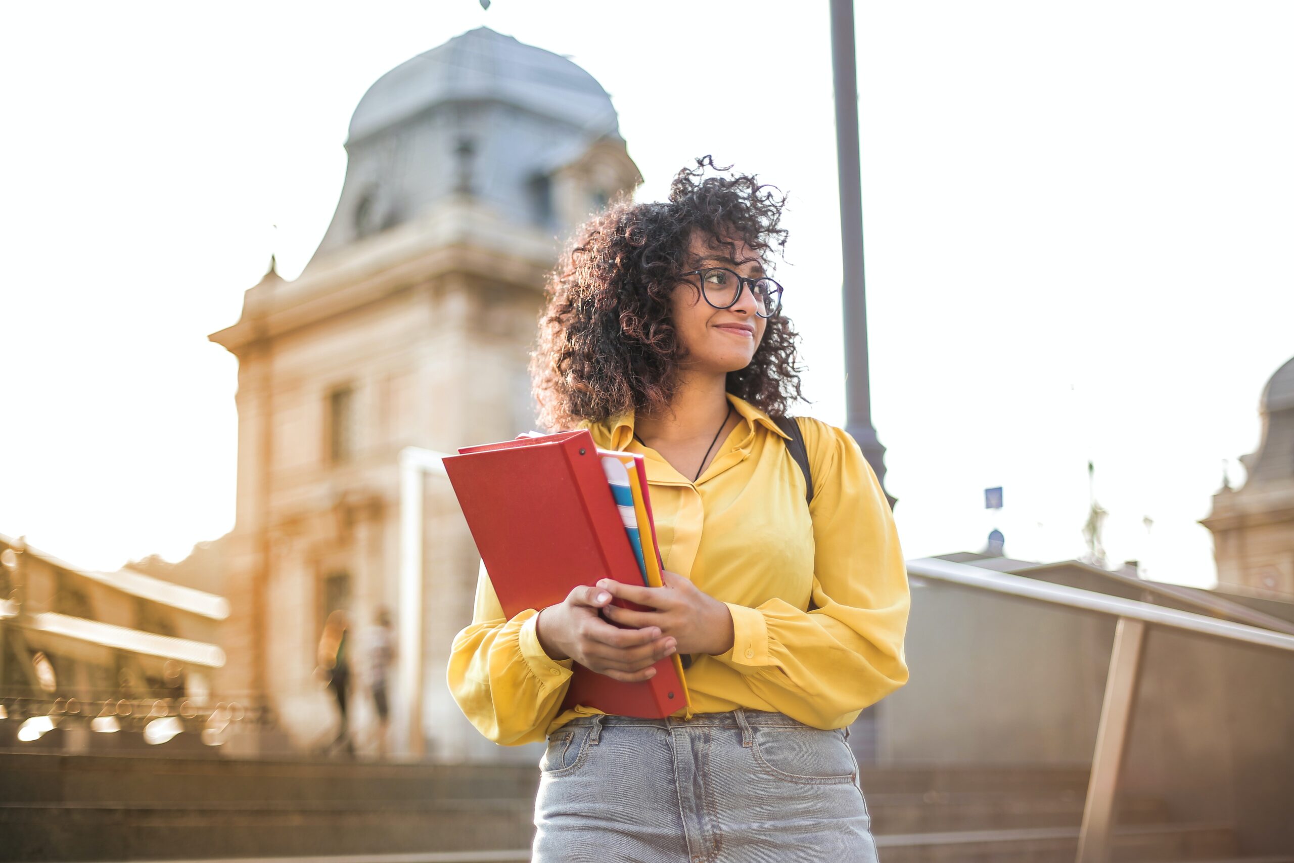 Navigating the Application Process: How The Torah Consult Simplifies Your Study Abroad Journey